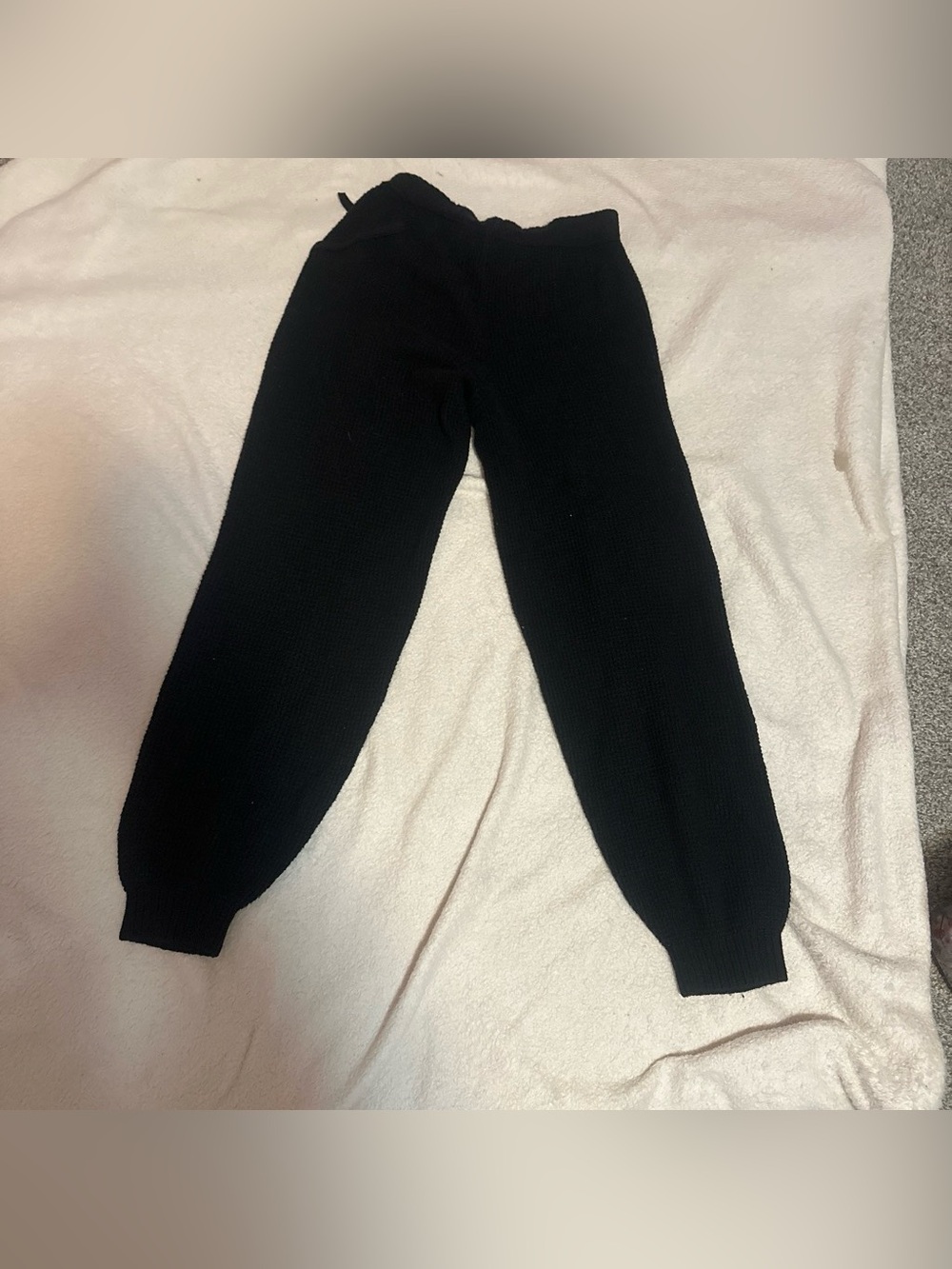 Woman’s Black Knit/sweater sweatpants